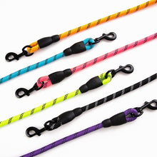 Load image into Gallery viewer, Rope Dog Leash with comfort handle
