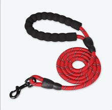 Load image into Gallery viewer, Rope Dog Leash with comfort handle
