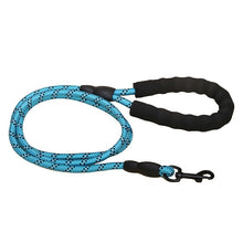 Load image into Gallery viewer, Rope Dog Leash with comfort handle

